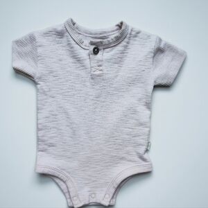 Easy Peasy Ribbed Baby Bodysuit Pink 6–9M Organic